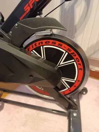 Bicicleta Spinning Sport negra y roja