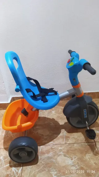 Bici Triciclo infantil feber con toldo y cesta