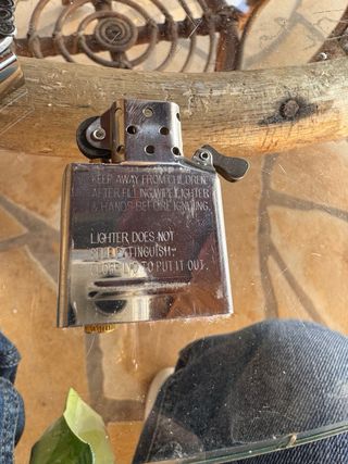 Zippo Armor High Polish Chrome Edición Relieve