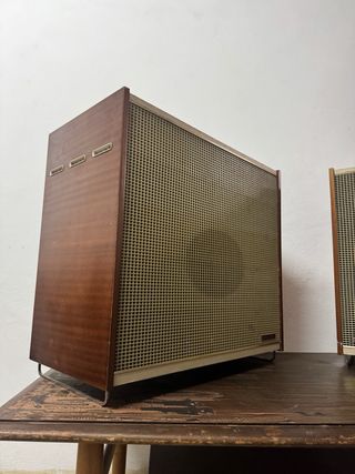 Altavoces Vintage Madera Beige
