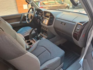 Mitsubishi Montero 2002