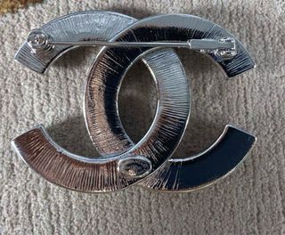 Broche Chanel Original con Ticket