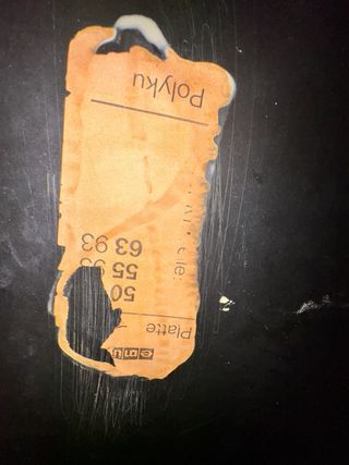 Mesa nórdica de madera