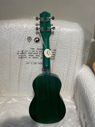 Ukelele Soprano Verde Sunburst + Funda
