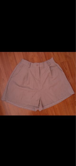 Pantalones cortos beige