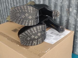 Botas Moschino plataforma salto alto