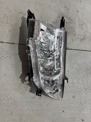 Faro Izquierdo Toyota Land Cruiser