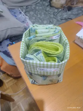 Kit regalo recién nacido cactus