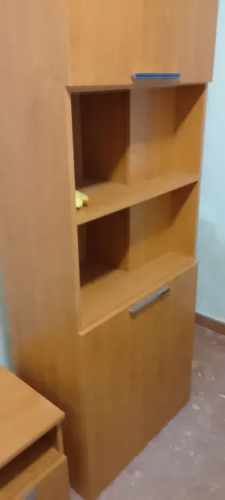 Cómoda de madera.. mejor interesado de Málaga