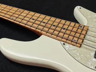 JCR JB 5 CM Bajo Eléctrico 5 Cuerdas