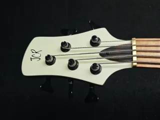 JCR JB 5 CM Bajo Eléctrico 5 Cuerdas