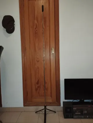Trípode selfie con mando Bluetooth