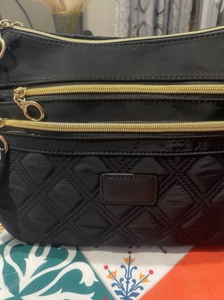 Bolsos bandolera negro y burdeos