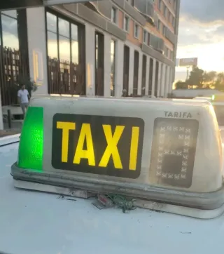 Capilla Taxi con Imán Tarifario