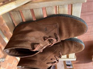 Stivaletti Tod's scamosciati marroni taglia 9.5