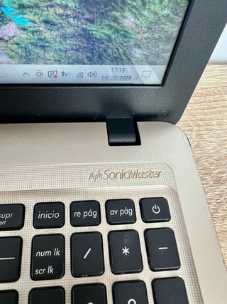 ASUS i3 + SSD + NVIDIA 15,6” SOLO 79€