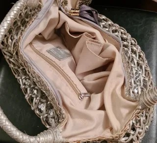 Bolso paja gris con lentejuelas