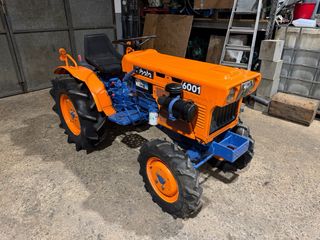 Tractor Kubota 6001