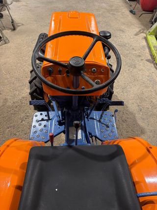 Tractor Kubota 6001