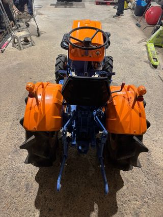 Tractor Kubota 6001