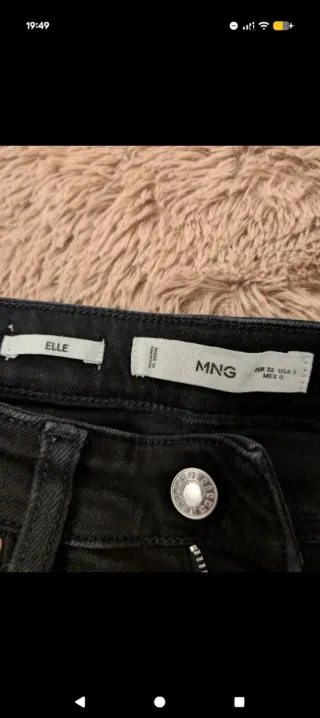 Vaqueros negros campana