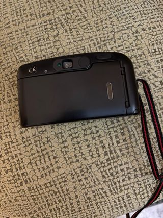 Yashica Zoomate 70 - Cámara compacta analógica