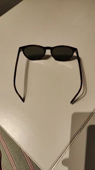 Gafas de sol mujer con montura redondeada