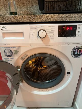 Lavadora Beko con carga frontal