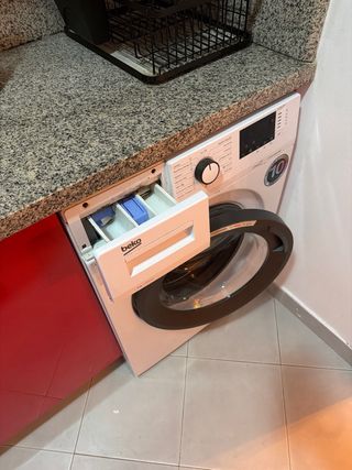 Lavadora Beko con carga frontal