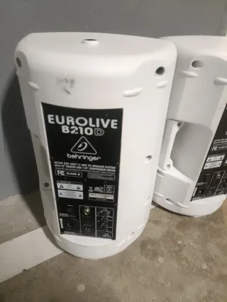 Altavoces Behringer B210D (2 unidades)