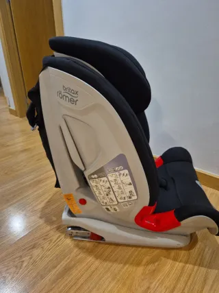 Silla coche Romer Advansafix III Negra