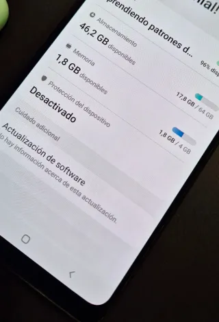 Samsung Galaxy A31 + funda + microSD 16GB