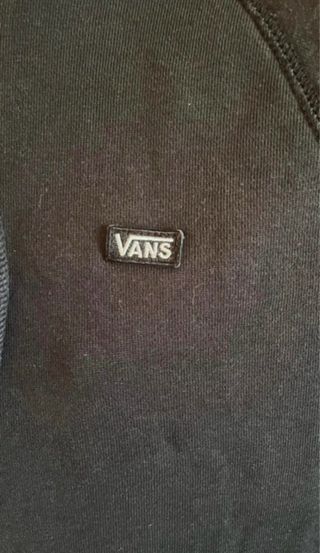 Sudadera Vans Negra con Capucha