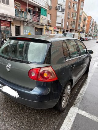 Volkswagen Golf 2005, urge !!! ETIQUETA ‘C’