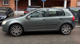 Volkswagen Golf 2005, urge !!! ETIQUETA ‘C’