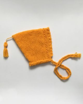 Gorro gnomo bebé amarillo 2 años