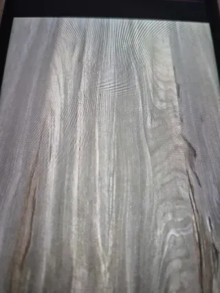 Mesa de comedor de madera