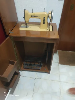 Máquina de coser