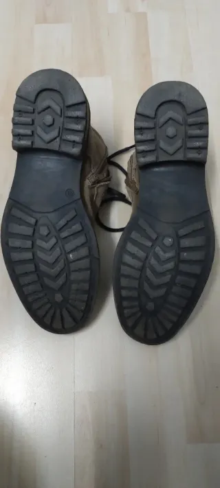 Botas de piel para caballero