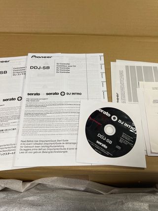 Controlador DJ Pioneer DDJ-SB