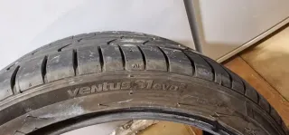 Neumático Hankook S1 Evo3 225/40 R18