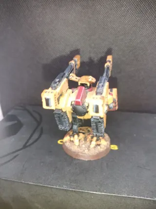 Broadside Battlesuit de los T’au Empire para Warha