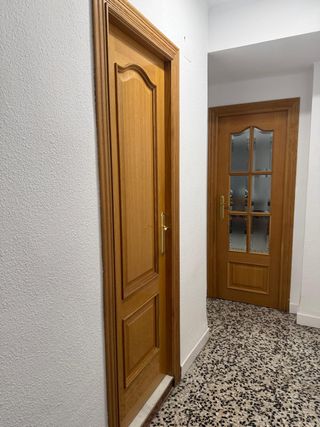 6 puertas de interior de madera maciza