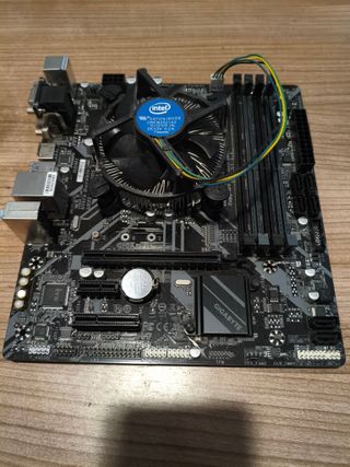 Procesador Intel Core i7-9700K + Placa B365M-DS3H