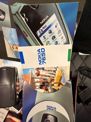 Nokia 7650 con caja