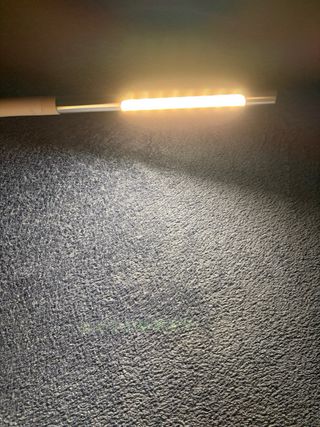 Lámpara LED IKEA de escritorio