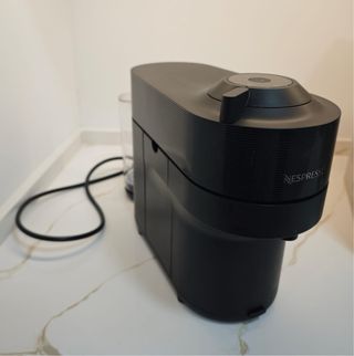 Cafetera Nespresso Vertuo Pop Negra
