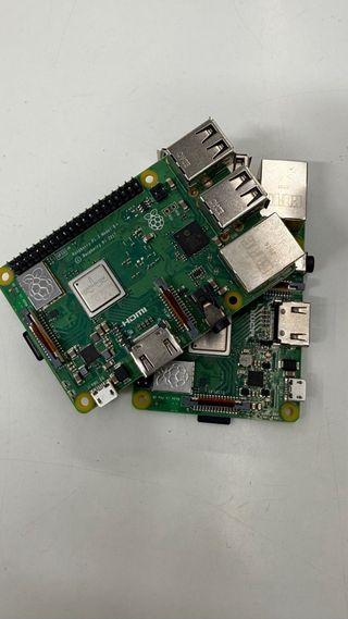 Raspberry Pi 3 Model B+ Placa Base 2017