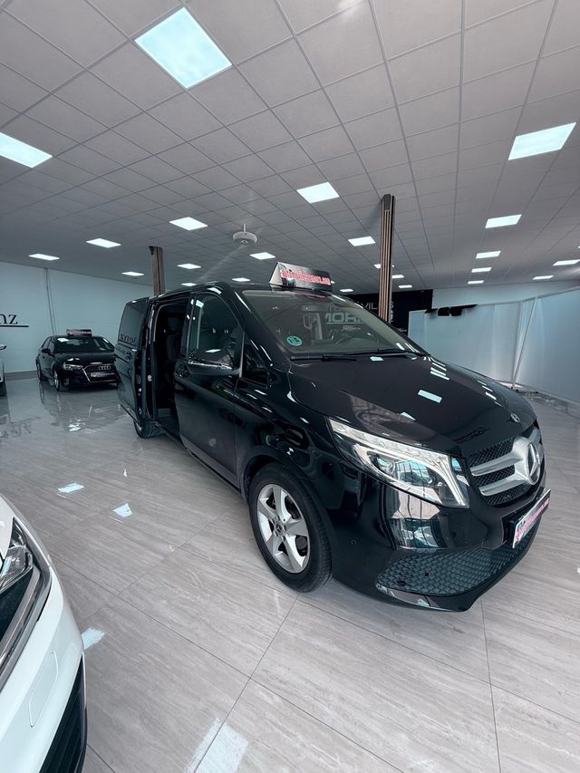 Mercedes-Benz Clase V 2021