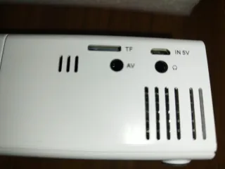 Mini Proyector LED Alta Resolución